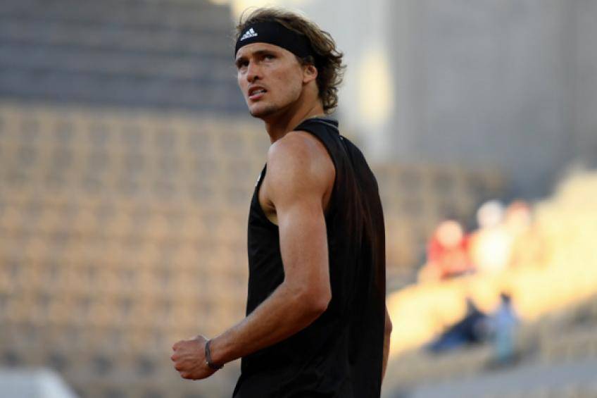 异常突出 异常突出