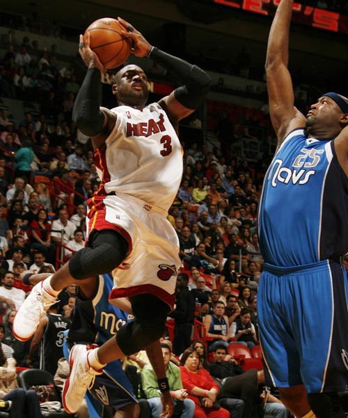 跨栏比赛中 跨栏比赛中